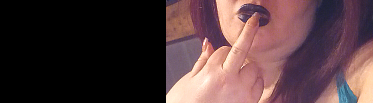 Demi_Derriere